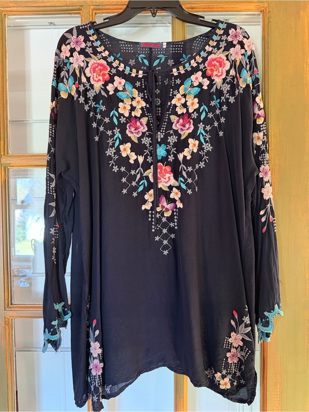 Johnny Was Navy Floral Embroidered Tunic Top - Picture 3 of 11